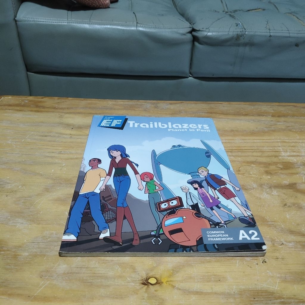 Buku EF Trailblazers Planet in Peril A2 Book 4