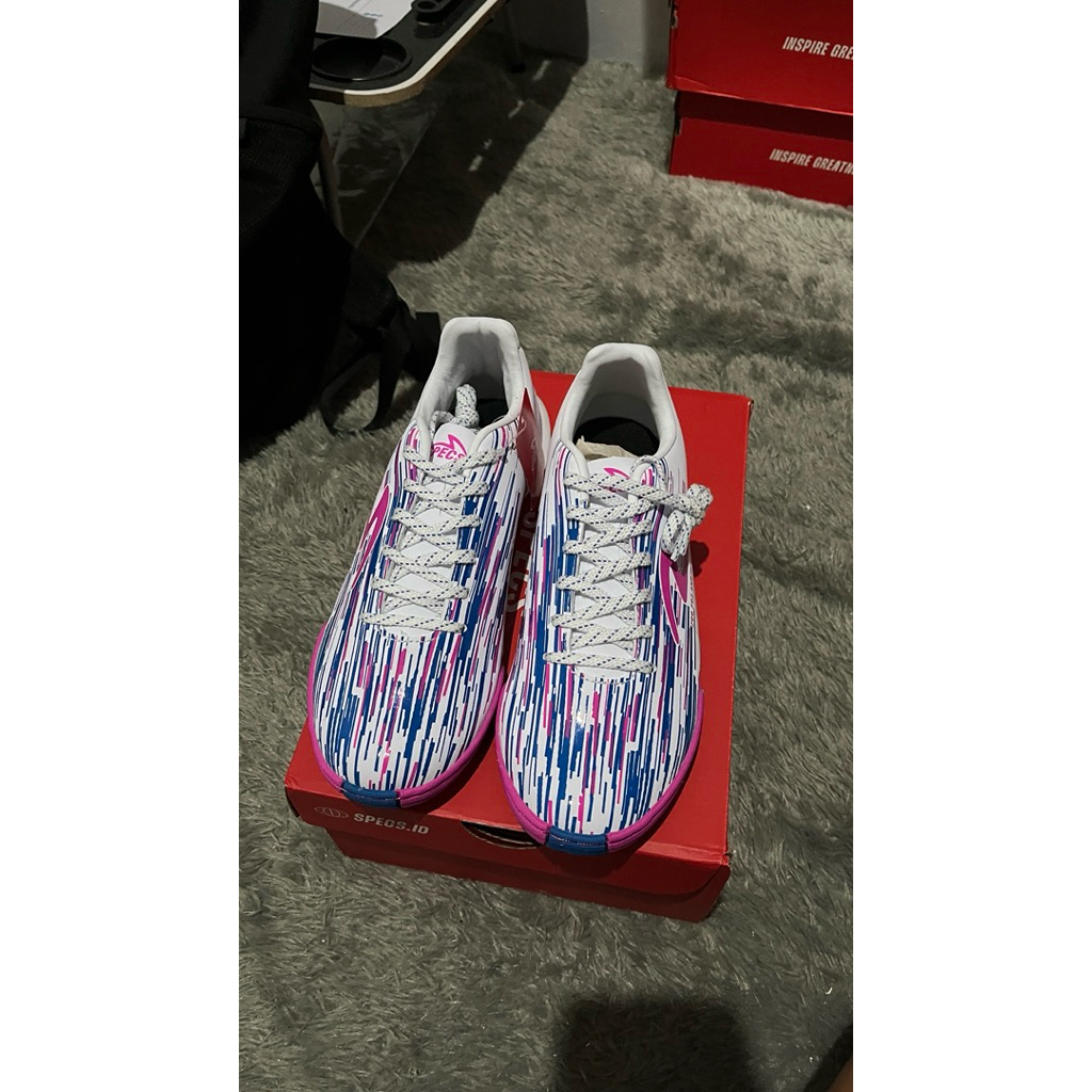 Lightspeed Reborn In/Futsal