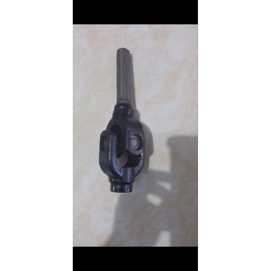 Cross joint depan roda tiga happy HP 200 original