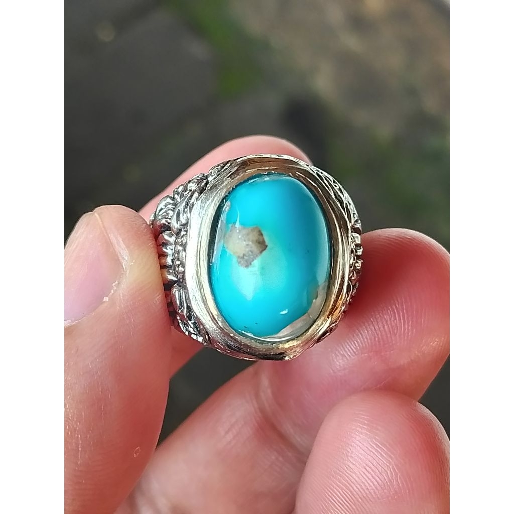 CINCIN BATU PIRUS BIRU PERSIA NAIZABUR MINION ALAMI