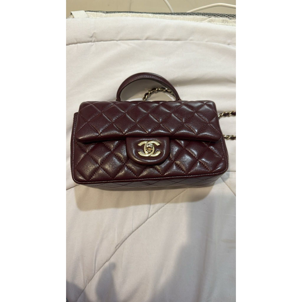 AUTH 100% CHANEL BAG MAROON (PRELOVED GIFT)