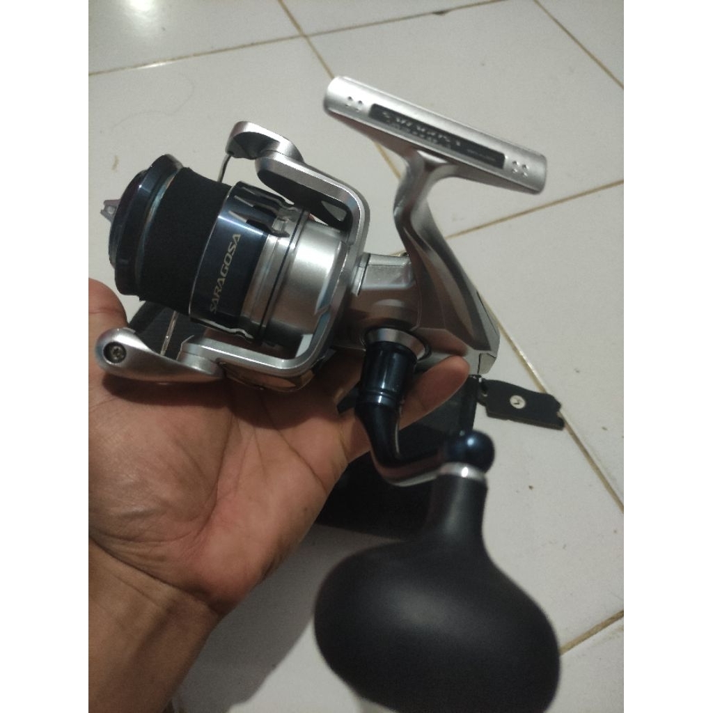 Reel spining saragosa 8000hg