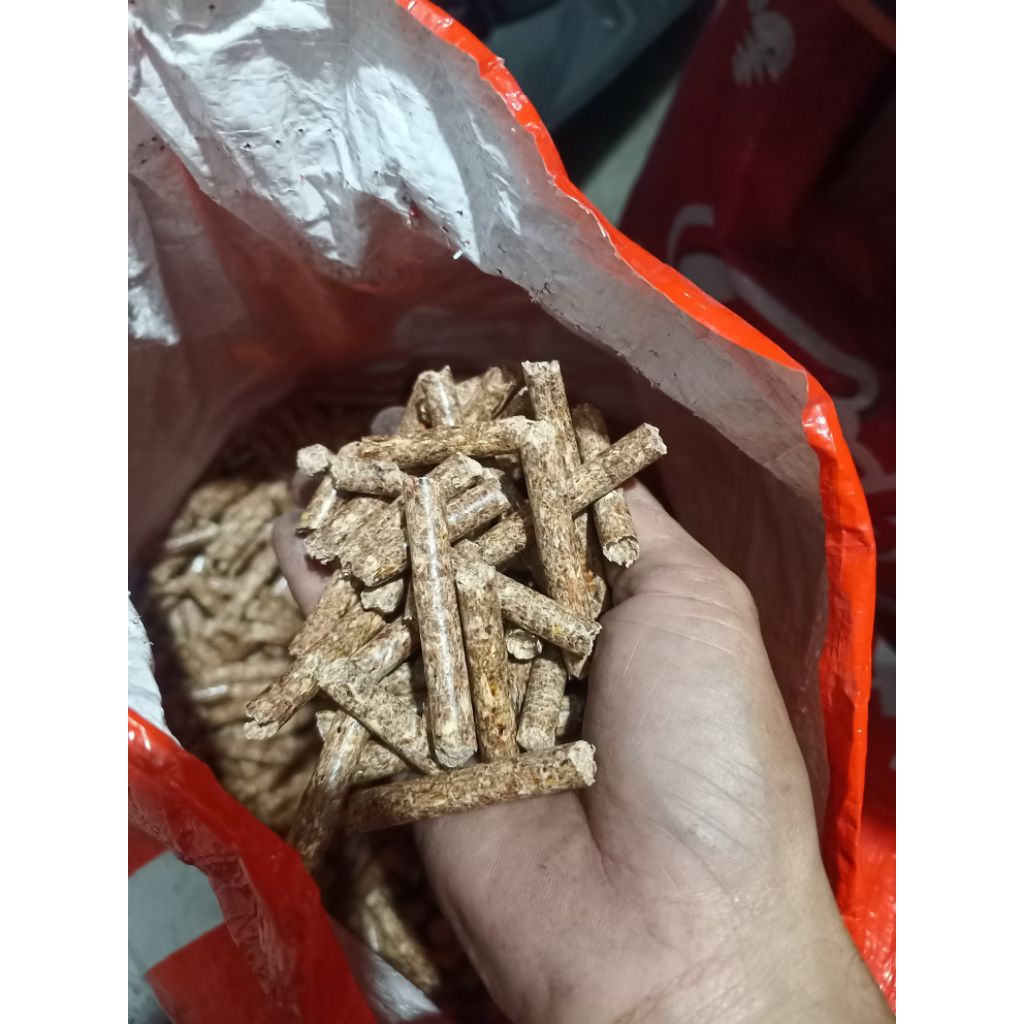 wood pellet