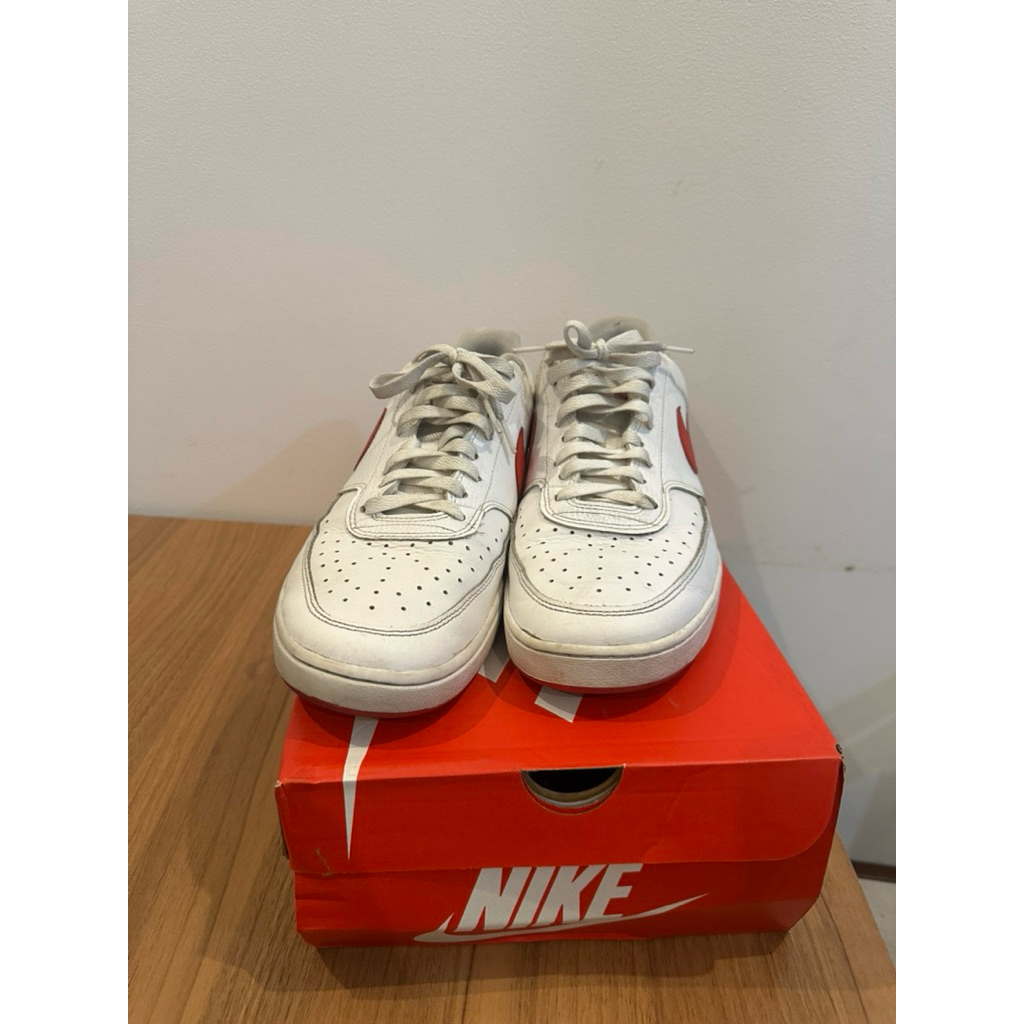 Pre loved - Nike Court Vision Low White university red
