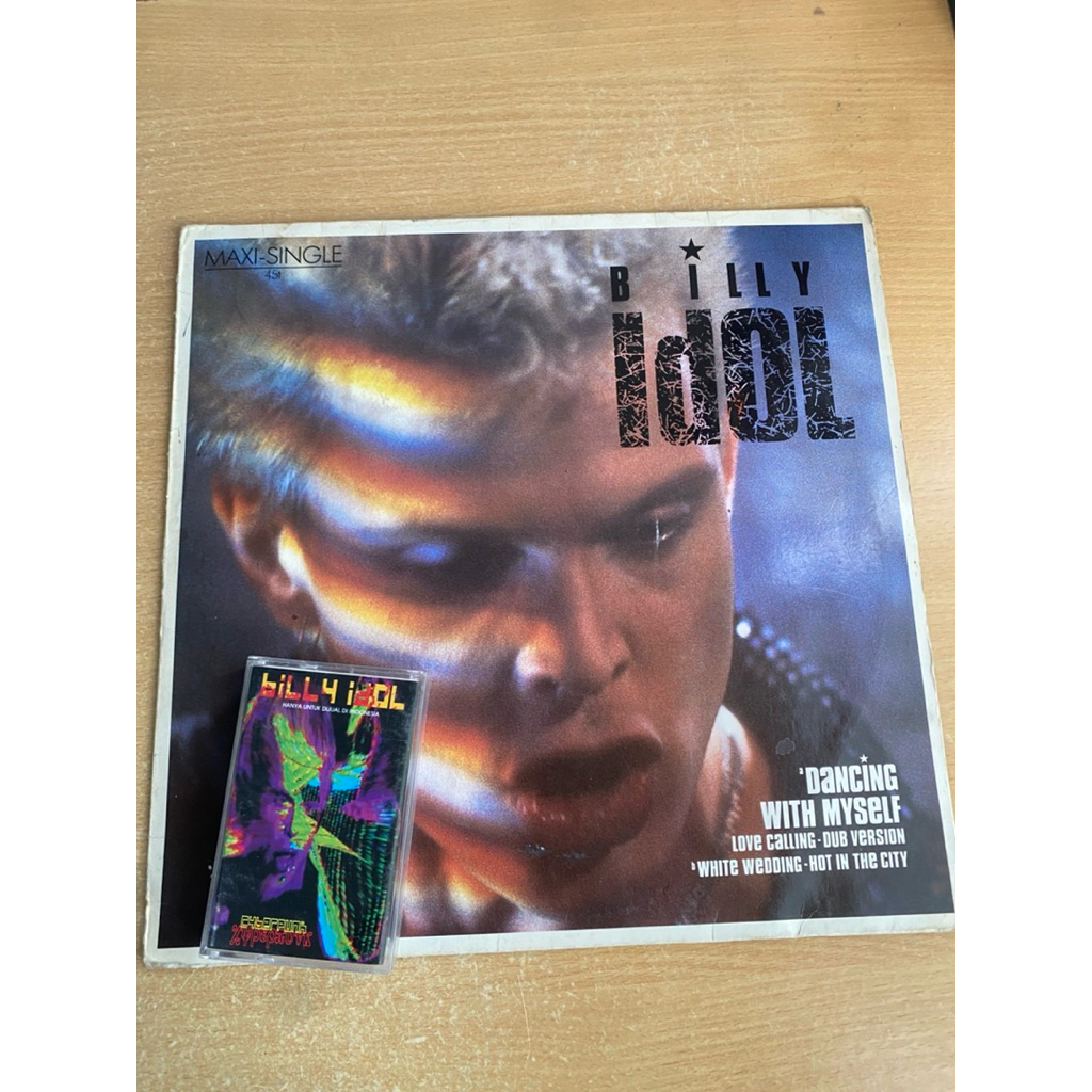Vinyl Kaset Billy Idol Maxi Single dan Cyberpunk