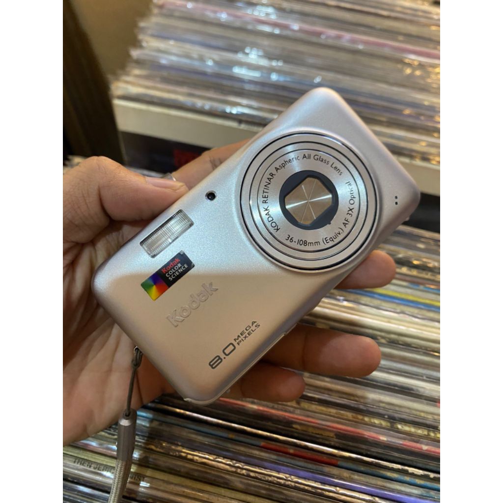 Digicam/Kamera Digital Kodak easyshare V 803