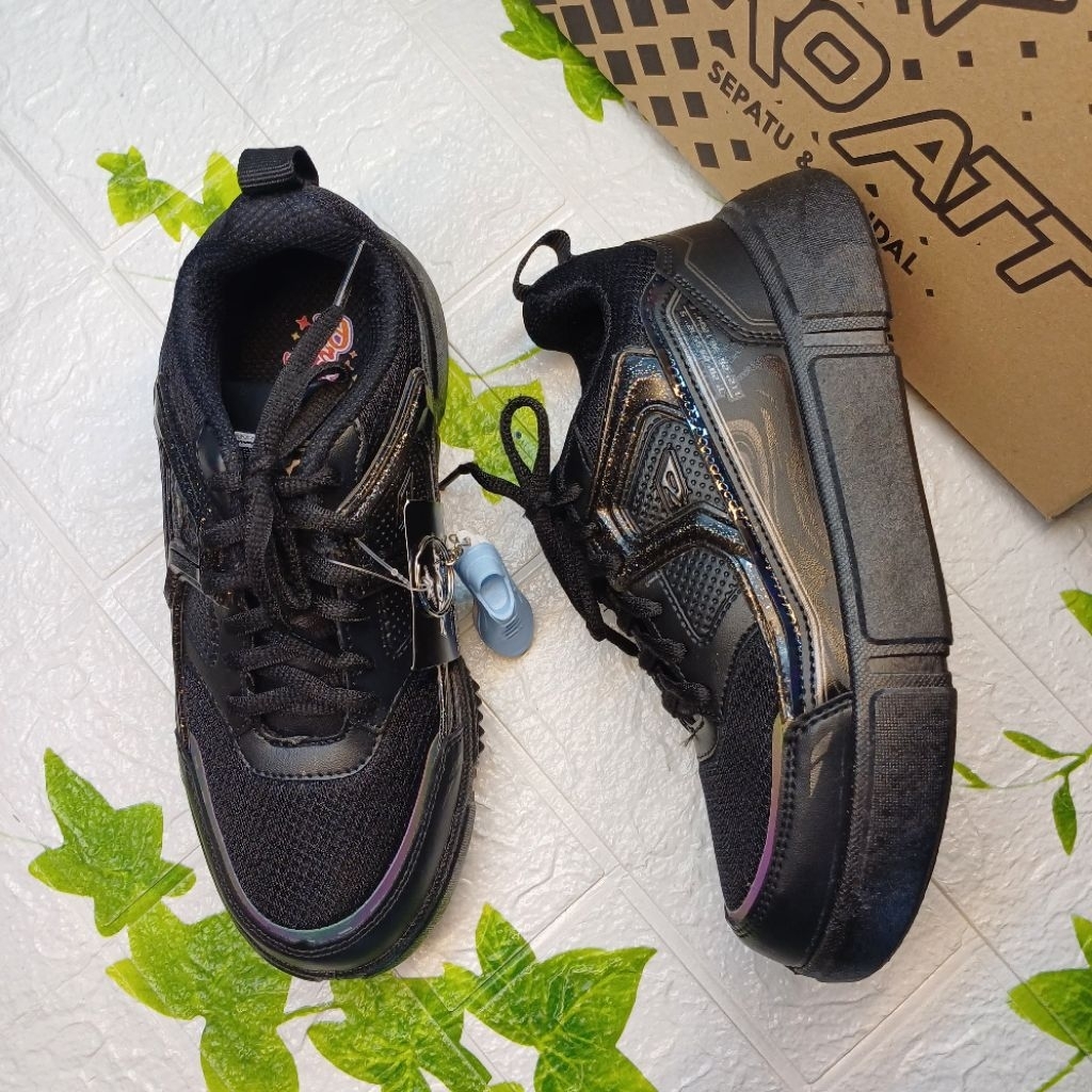 Sepatu sekolah pro att LEN 845 hitam