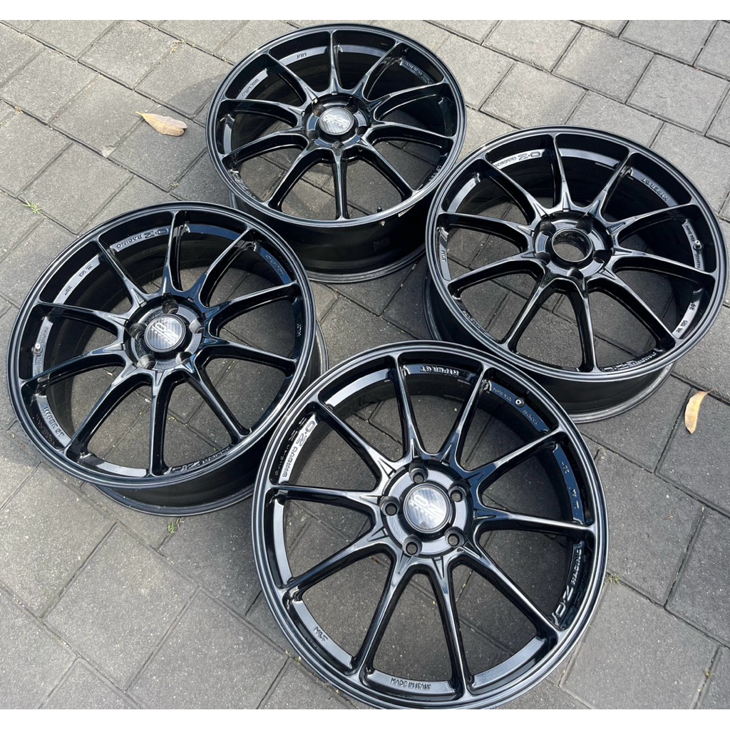 Velg Original OZ Hyper GT HLT Ring 20. Made in Italy. Lebar 8.5. Et 40. Pcd 5x114/112. For Ioniq, Me