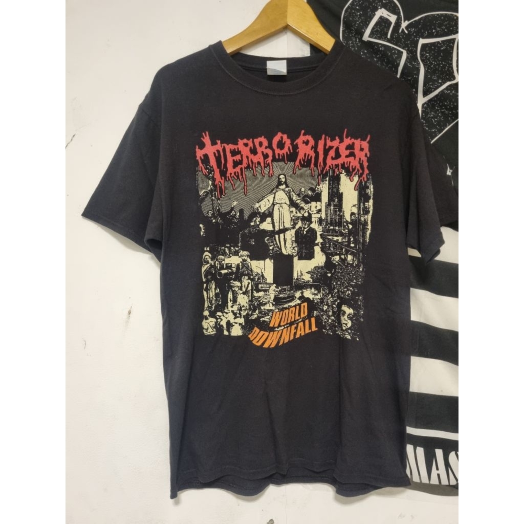 kaos band vintage 00s terrorizee
