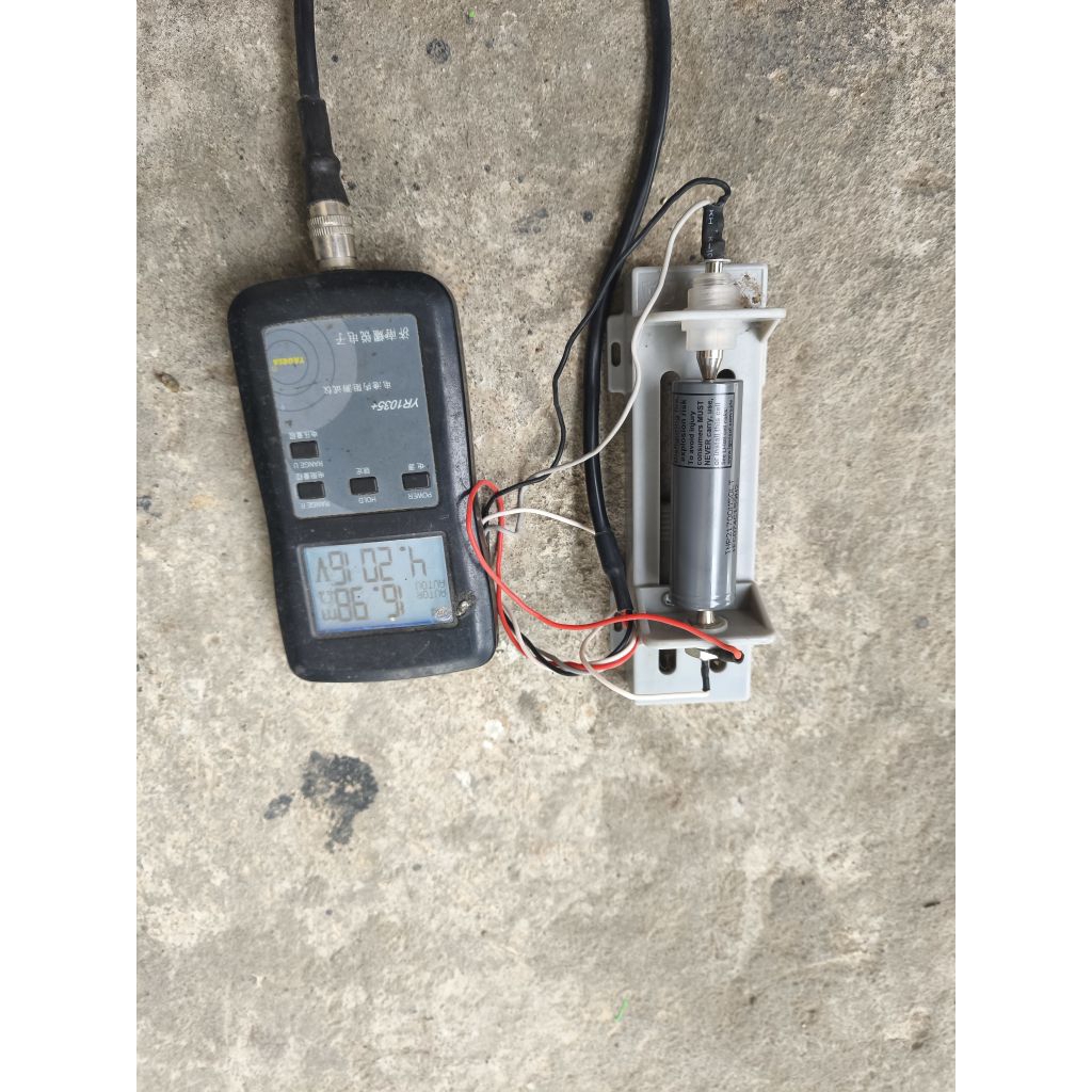 baterai 21700 5000mah merk LG like new