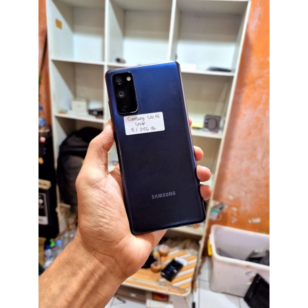 samsung s20fe 8/256gb sein