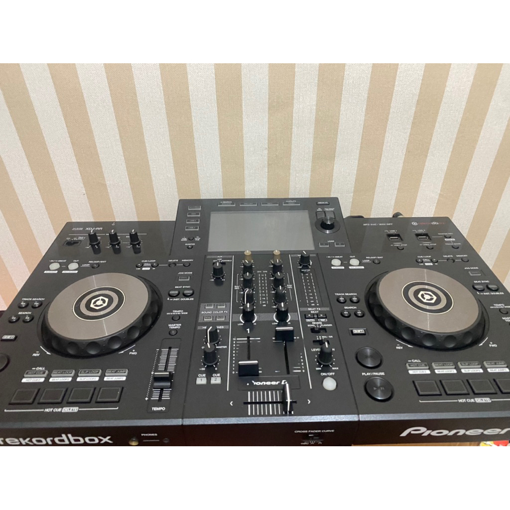 xdj rr/ pioneer xdj rr/ used/ second hand / nego samapai deal
