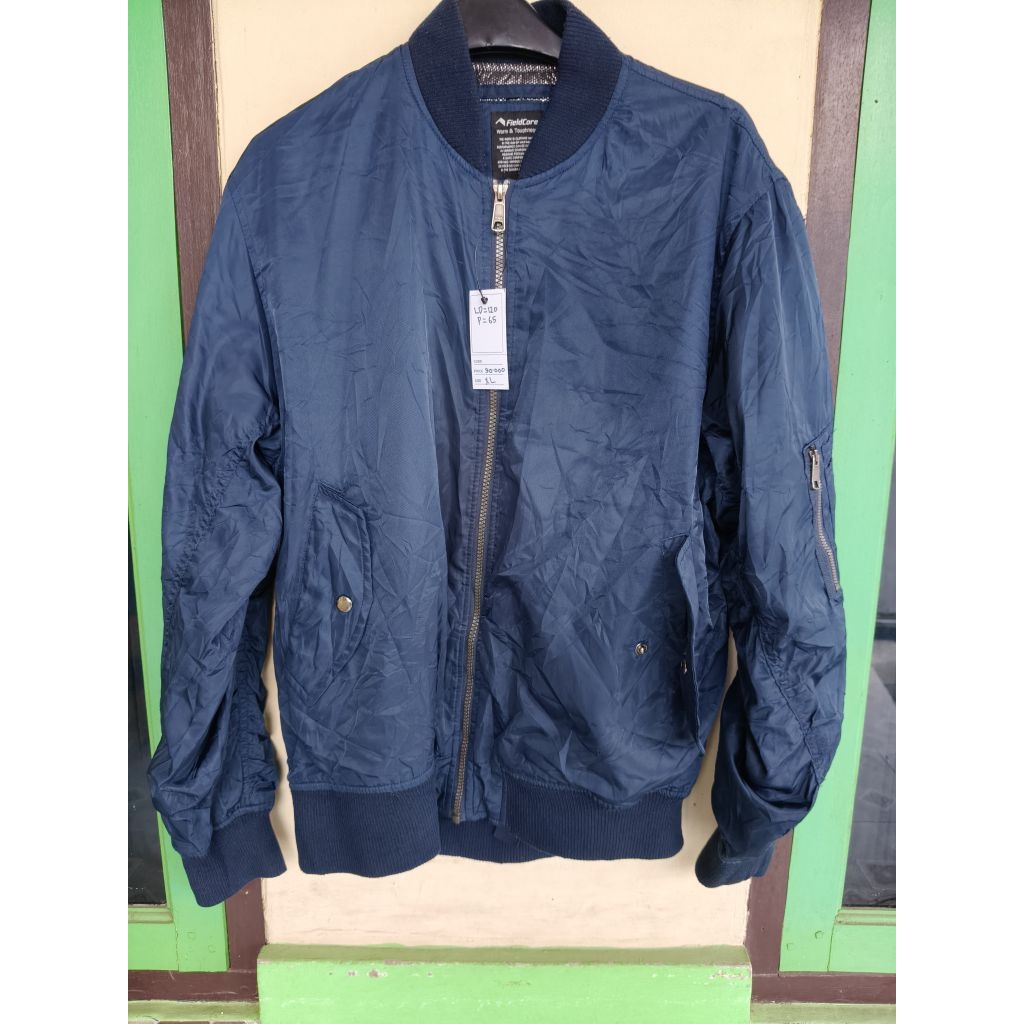 JAKET BOMBER FIELDCORE