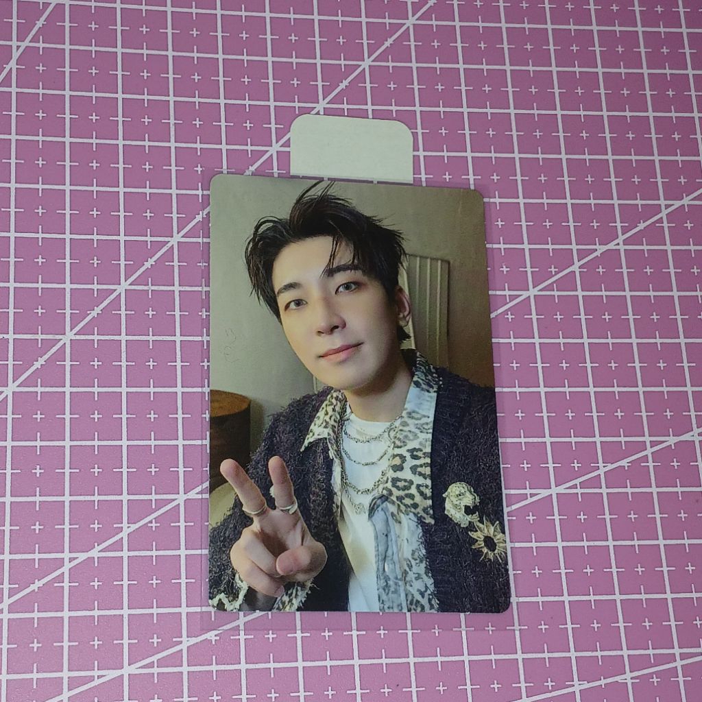 (READY STOCK) WONWOO NEW ESCAPE/WONWOO HBD/WONWOO SEVENTEEN/PHOTOCARD OFFICIAL