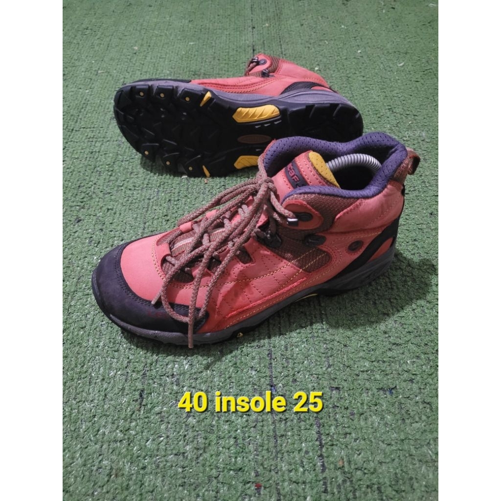 sepatu gunung s40 lecaf