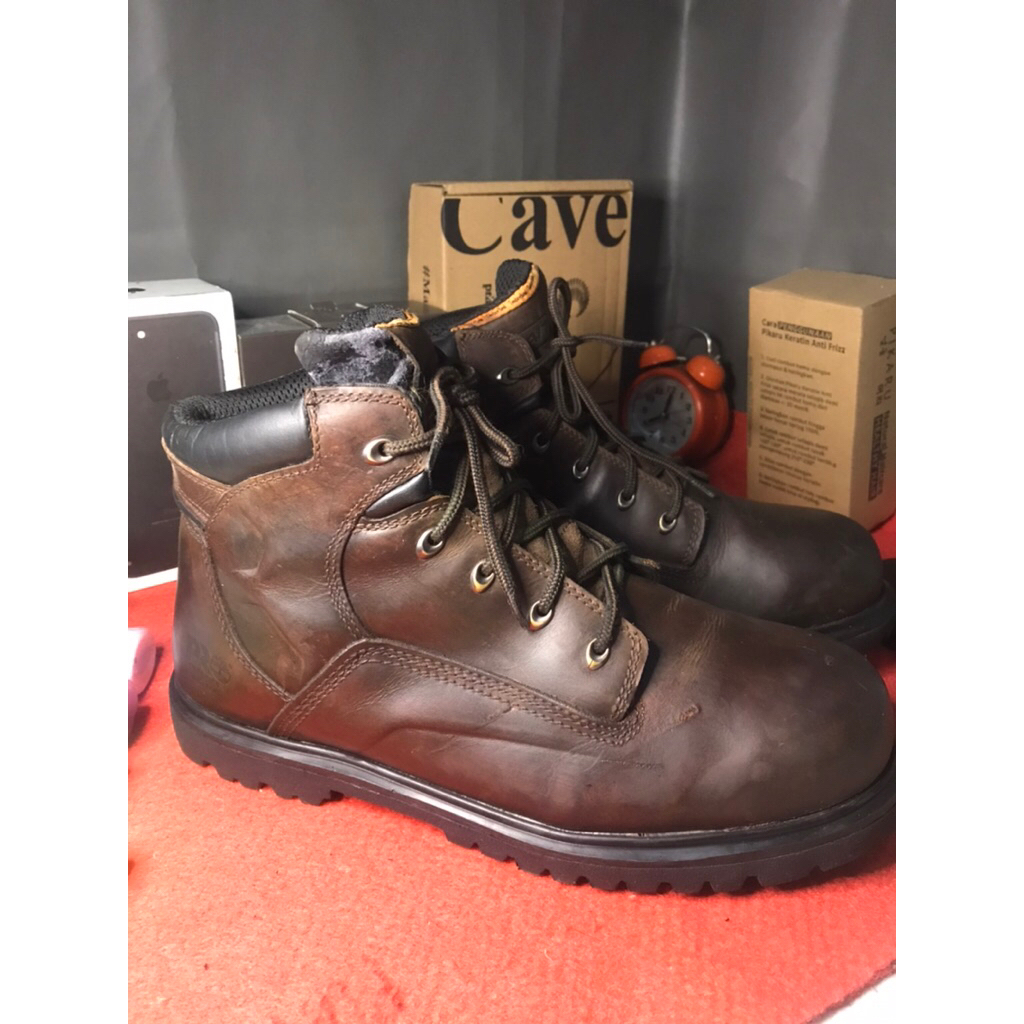 men’s timberland PRO Magnus 6” steel Toe work Boots / safety shoes