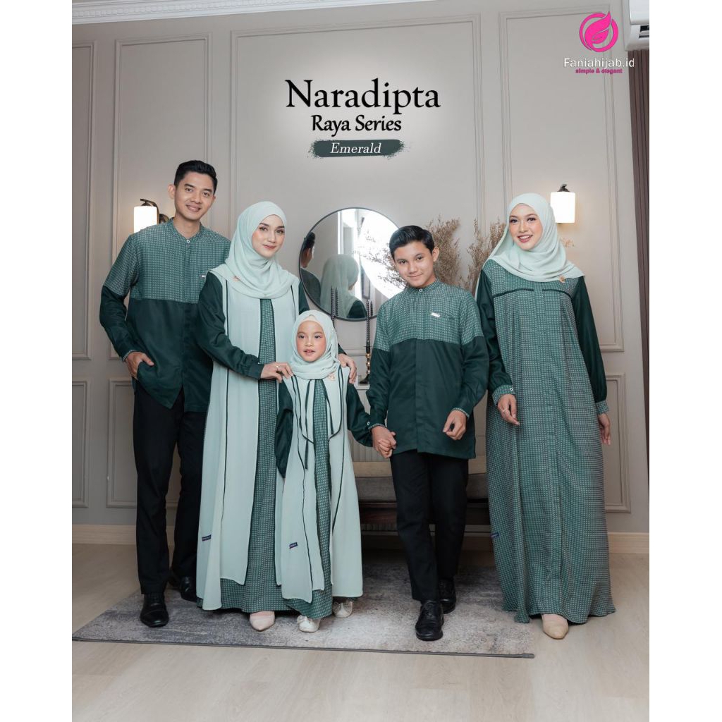 SARIMBIT NARADIPTA BY FANIA HIJAB