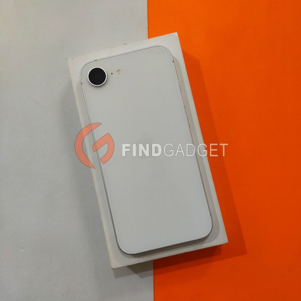 BNOB iPhone 16e 256 GB Garansi Resmi iBox Indonesia