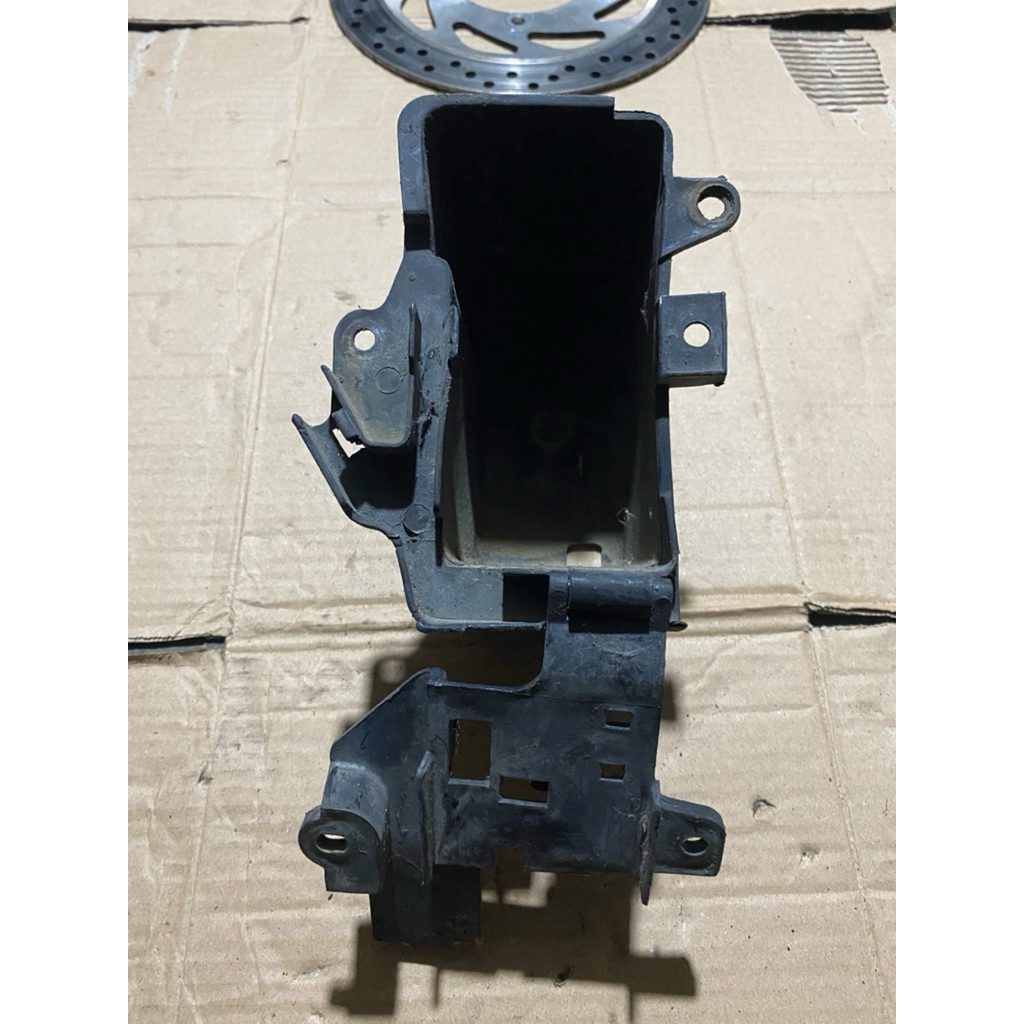 Box wadah aki astrea grand original copotan motor