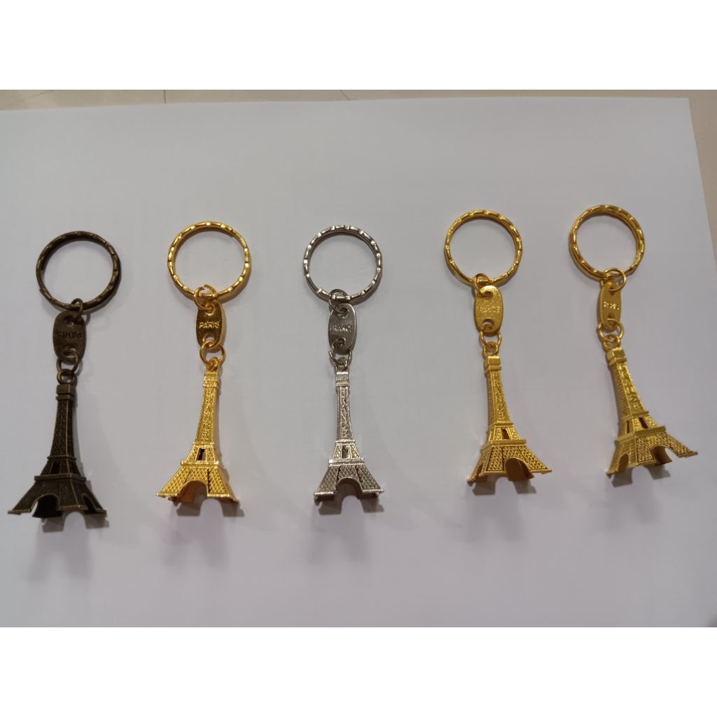 Gantungan kunci menara eiffel paris
