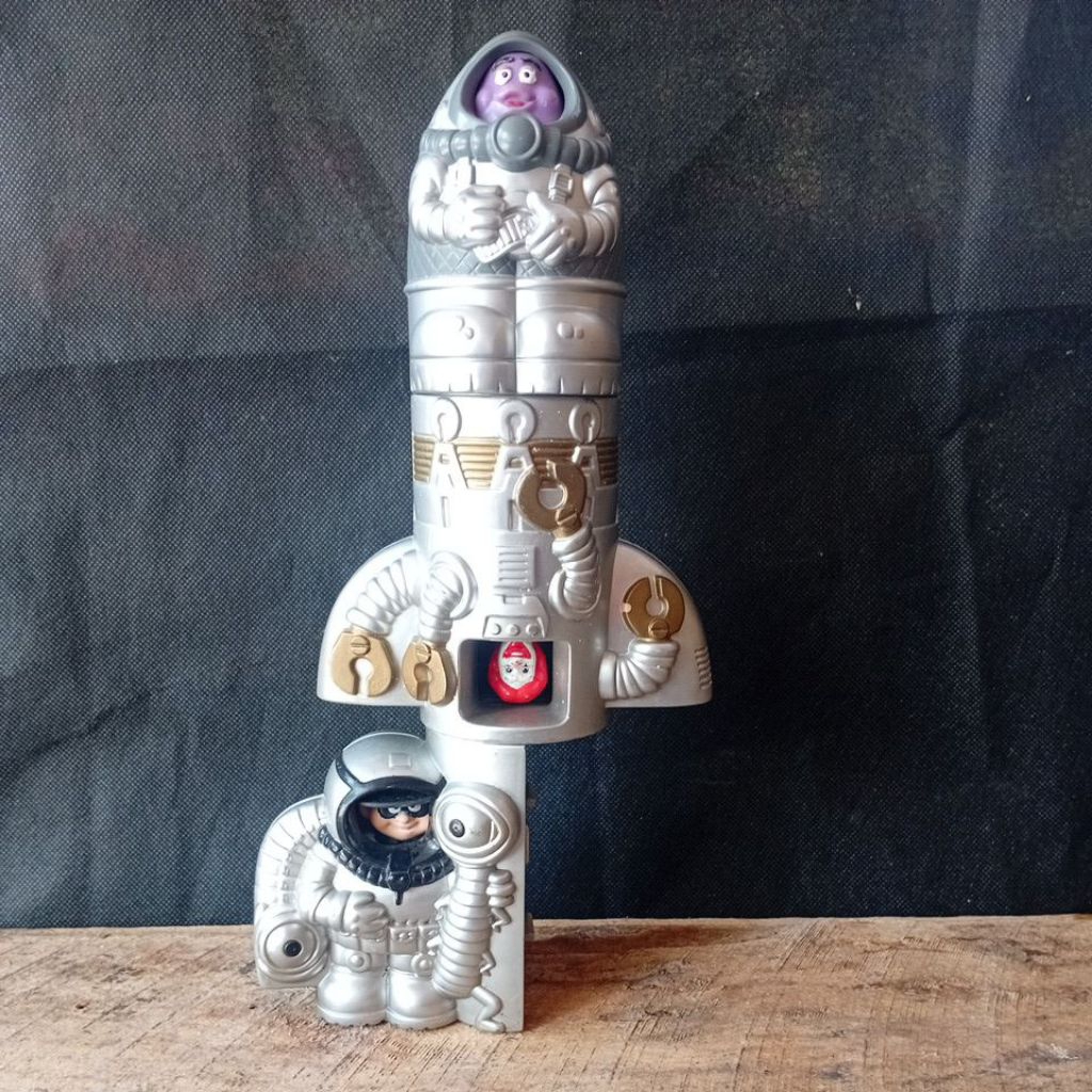 Part Maskot McDonalds Roket Abu 1997