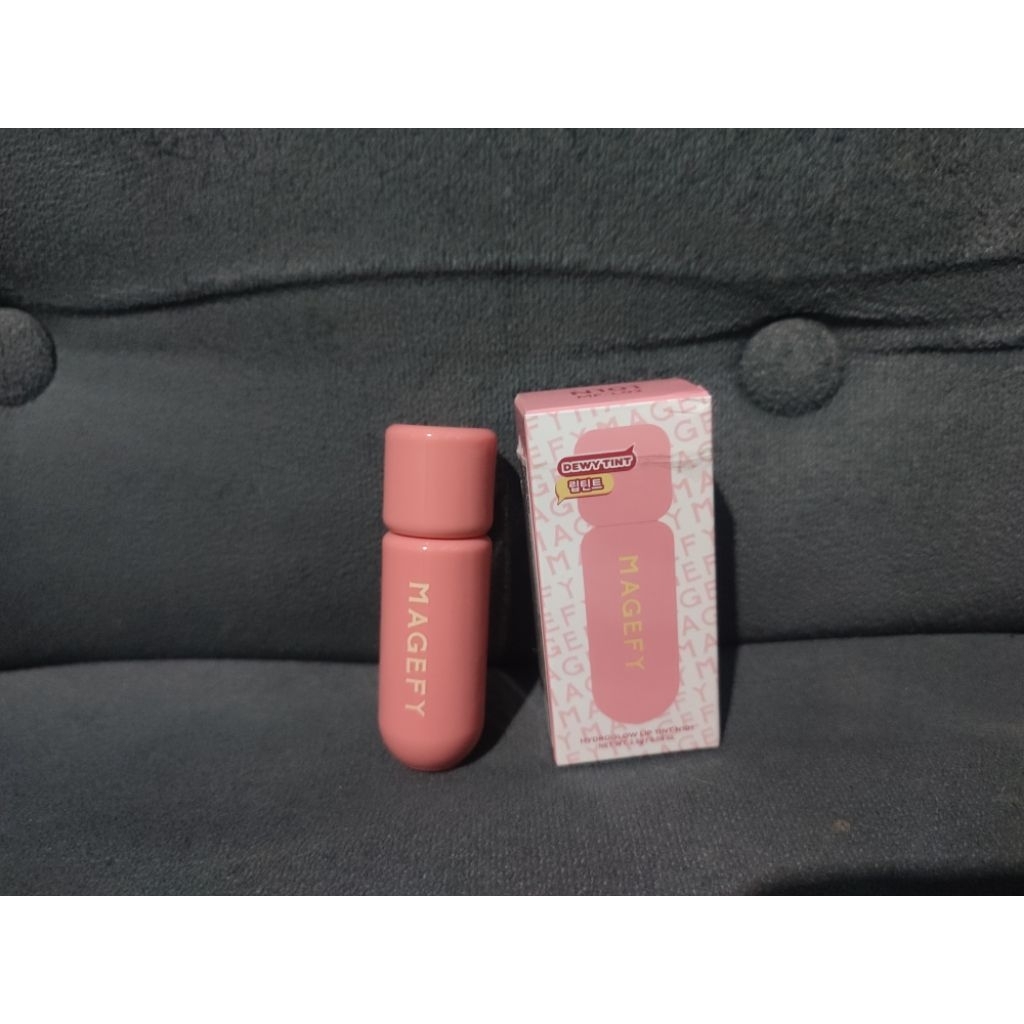 magefy dewy tint | n101