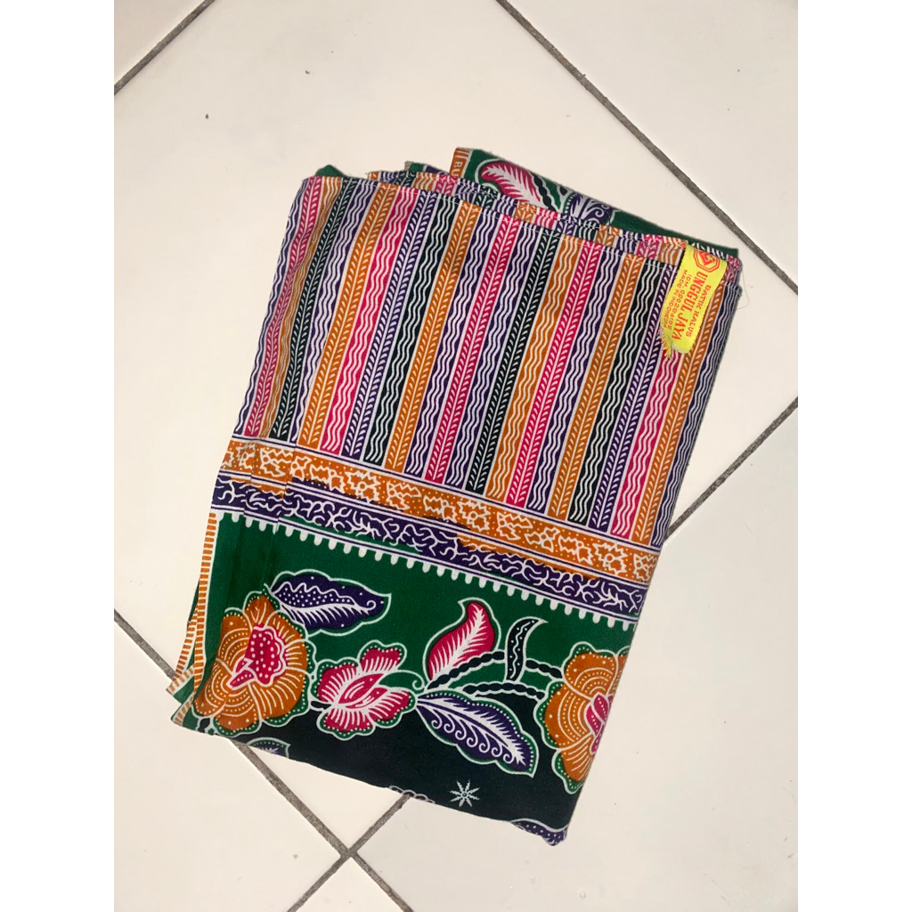 Jarik Batik Motif by Unggul Jaya