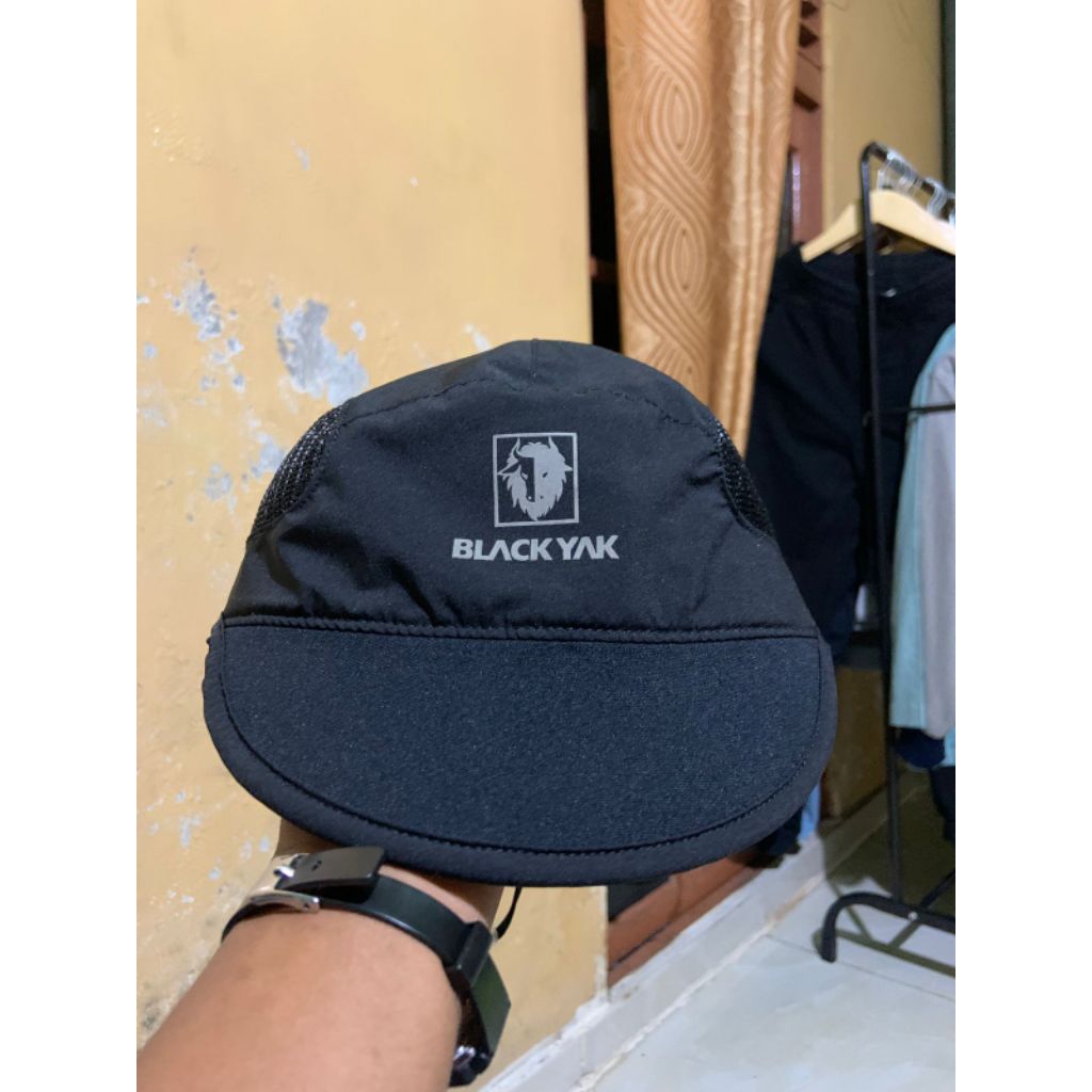 TOPI BLACKYAK SECOND/TOPI BEKAS/TOPI LELONG
