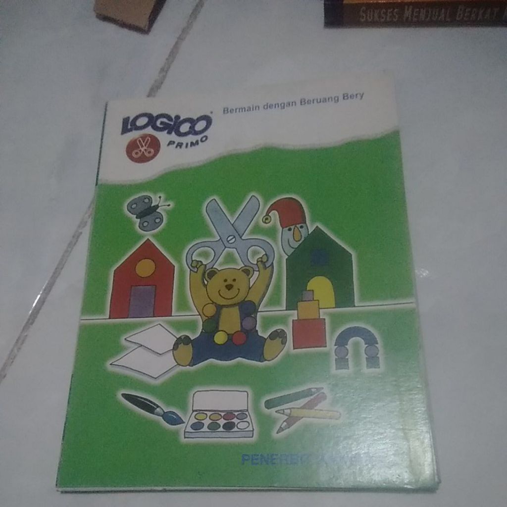 buku cerita anak logico Primo bermain dengan beruang