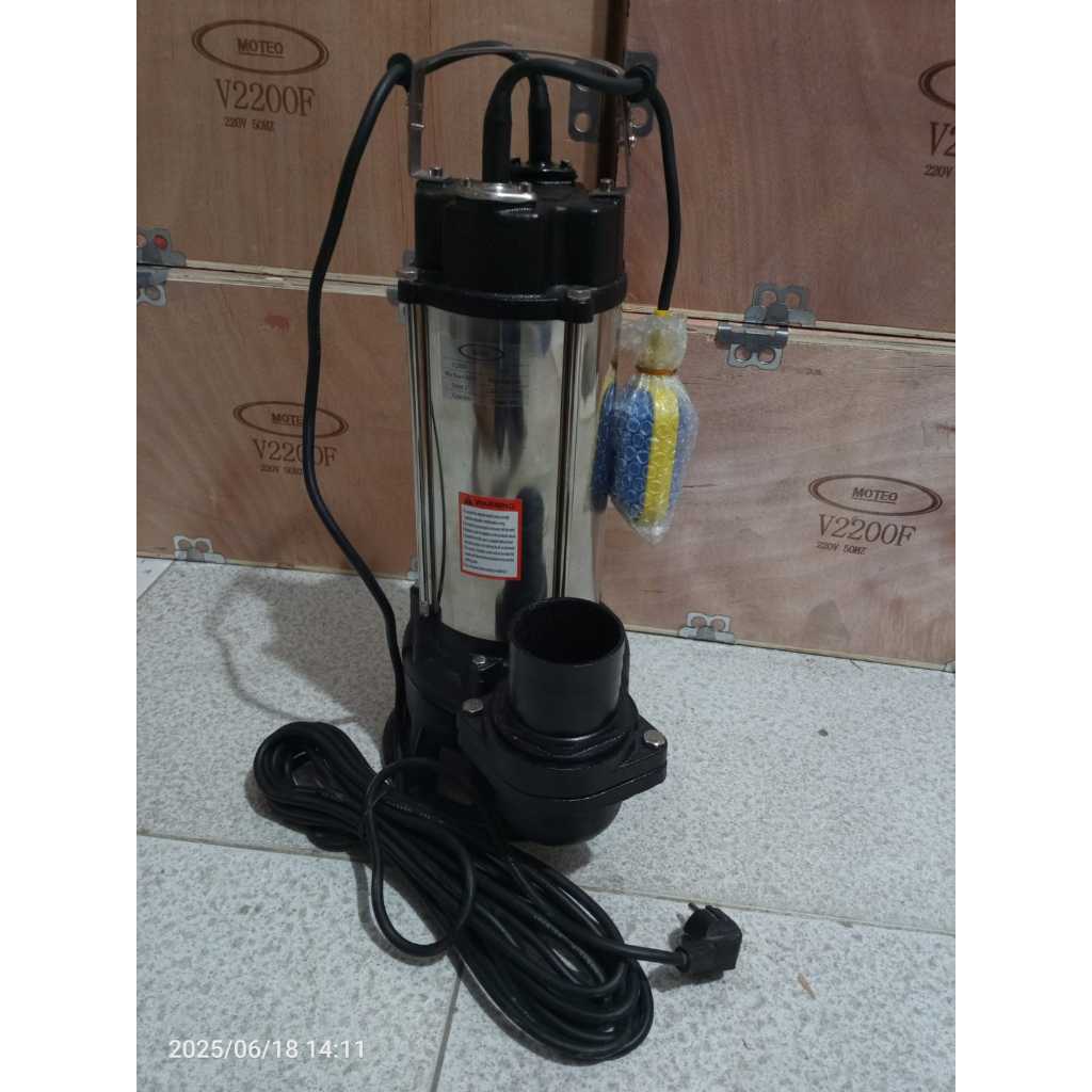POMPA CELUP 3 HP STAINLESS 3 INCH POMPA MOTEO V2200F 3 INCH OTOMATIS POMPA CELUP 3 INCH V2200F 3 INC