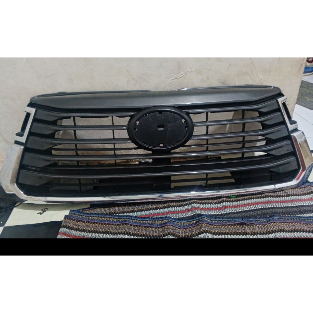 Grill Innova reborn facelift Chrome