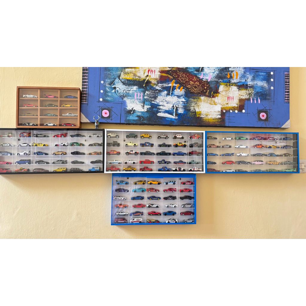 Koleksi Diecast Hot Wheels Original Isi Lengkap + Rak Display Kayu & Akrilik