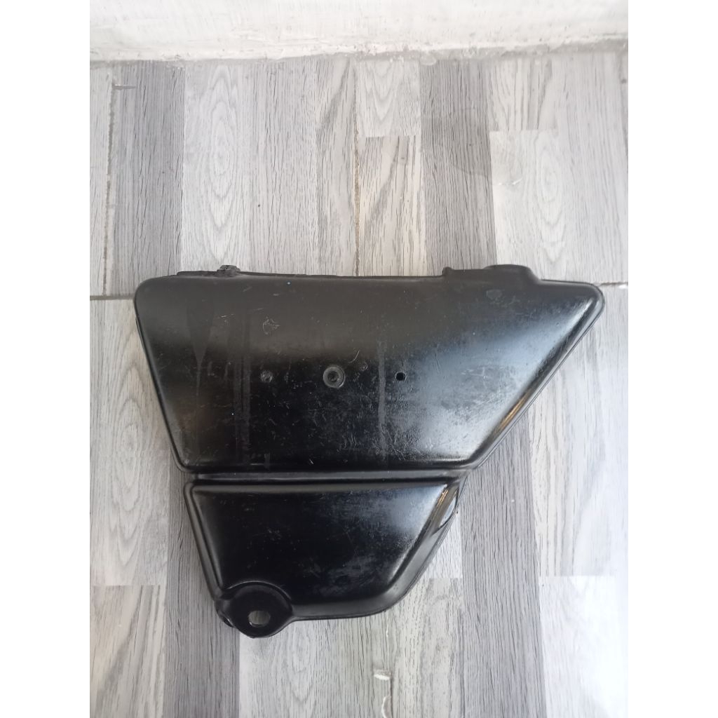cover tutup aki Yamaha L2 super kiri (bukan original )second