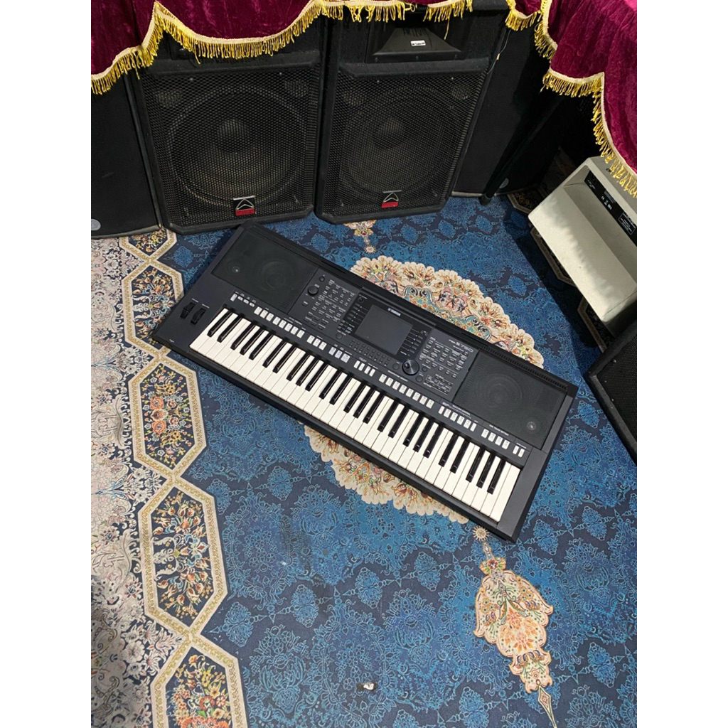 Yamaha PSR S750 S 750 Arranger Keyboard