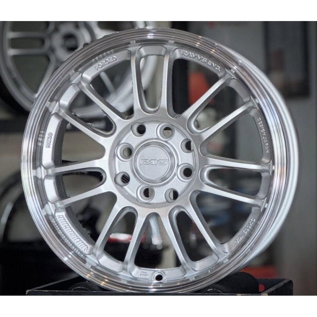 velg volkrays re30 r15 lebar 6,5 pcd 4x100 - 4x114,3 velg racing ring 15 Avanza Xenia Livina velg mo