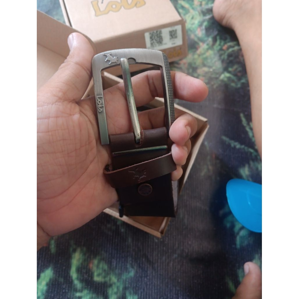 Gesper kulit lois murce