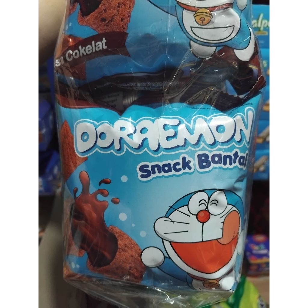 Doraemon Snack Bantal Chiki Berhadiah Uang Bila Beruntung (isi 10)