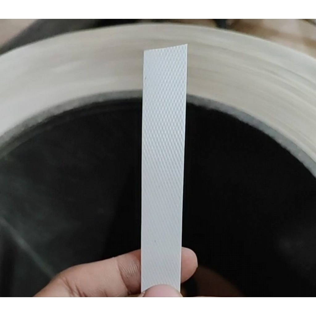 tali peti tipis bahan sendaren