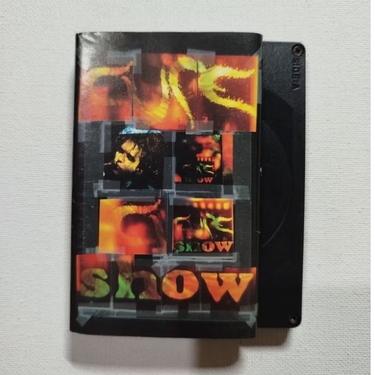 KASET PITA THE CURE - SHOW