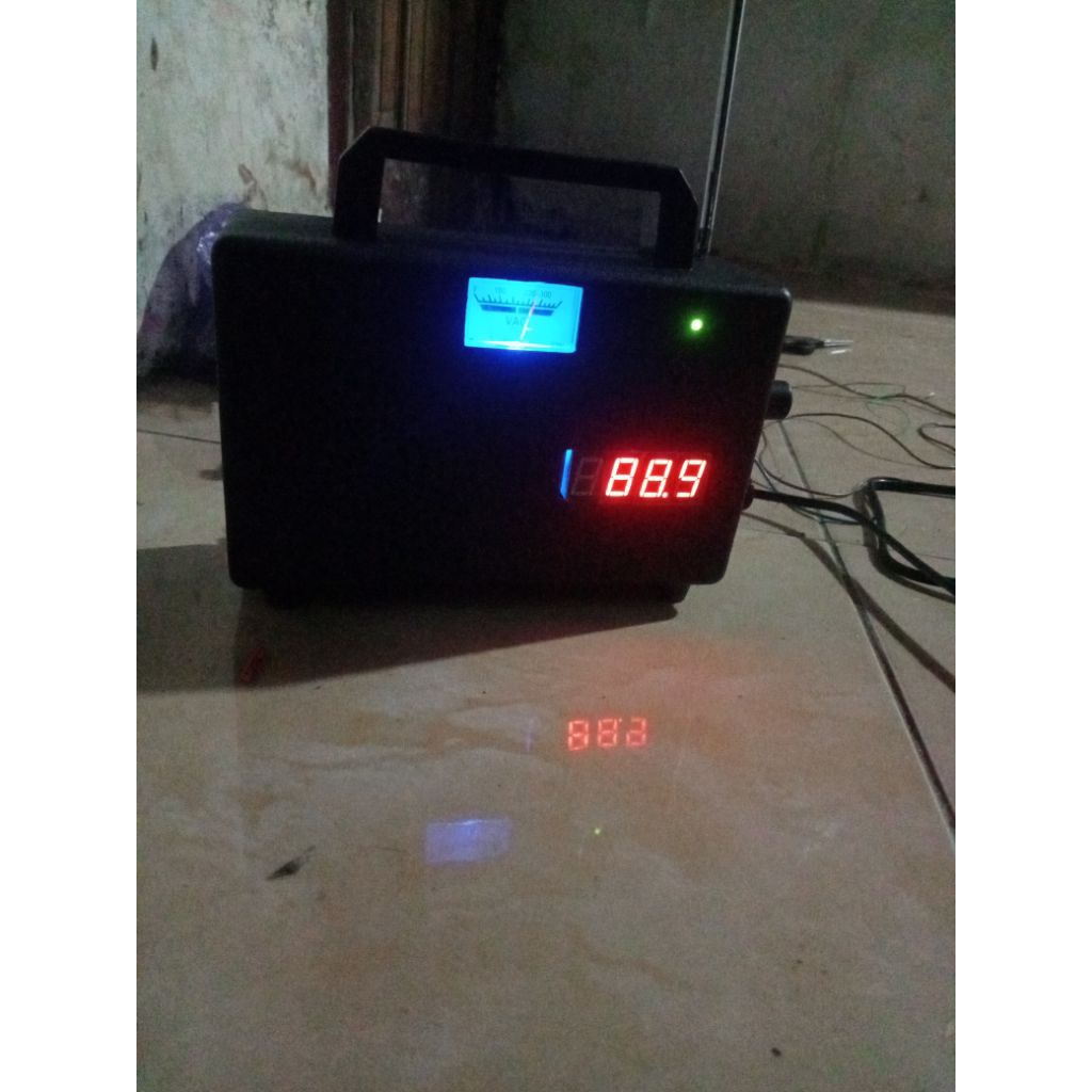 TUNER FM sensitif peka signal meter dan frekuensi counter