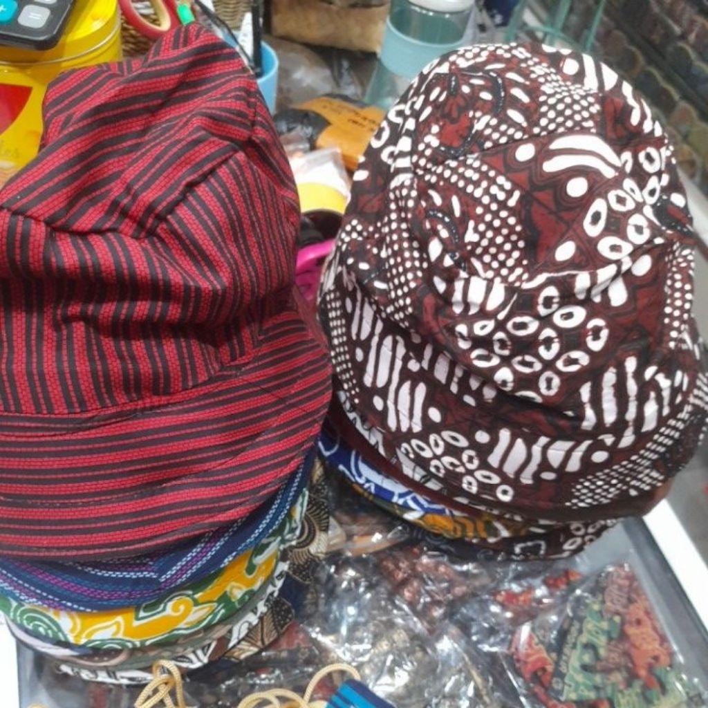 Topi motif kain Batik khas Jogja topi oleh oleh jogja