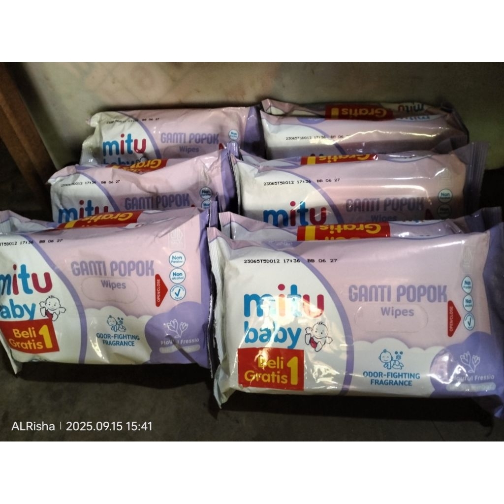 mitu tisu basah bayi