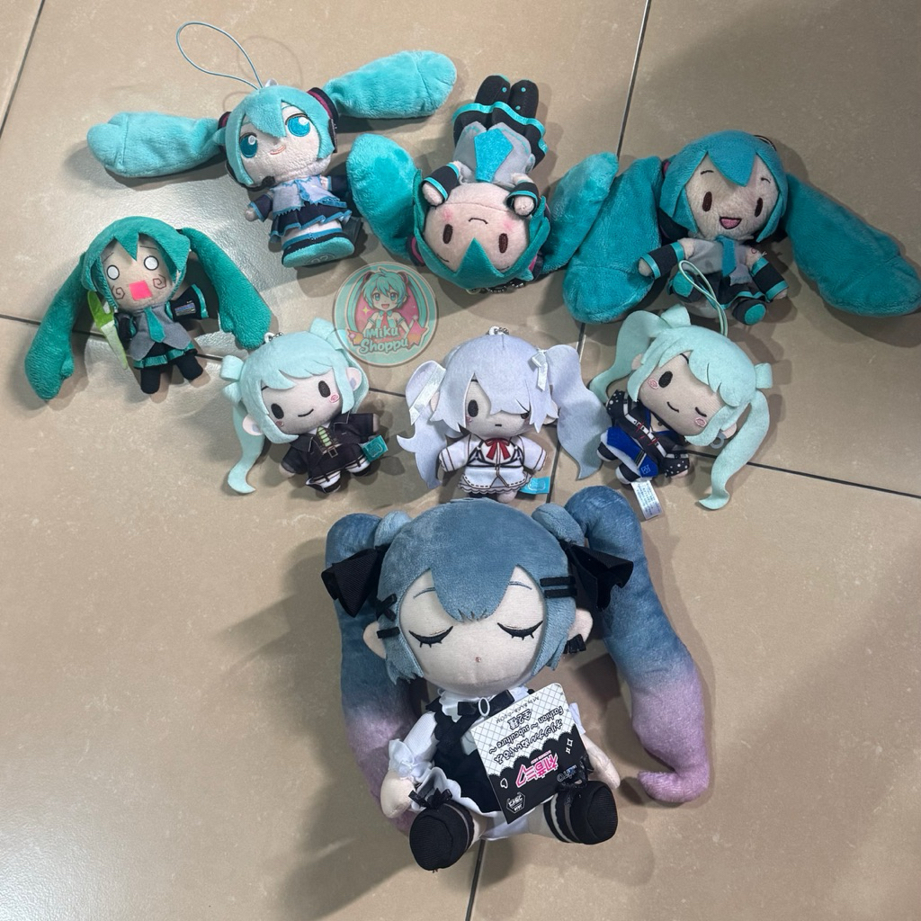 PRELOVED BONEKA ANIME HATSUNE MIKU PROJECT SEKAI MINI PLUSH