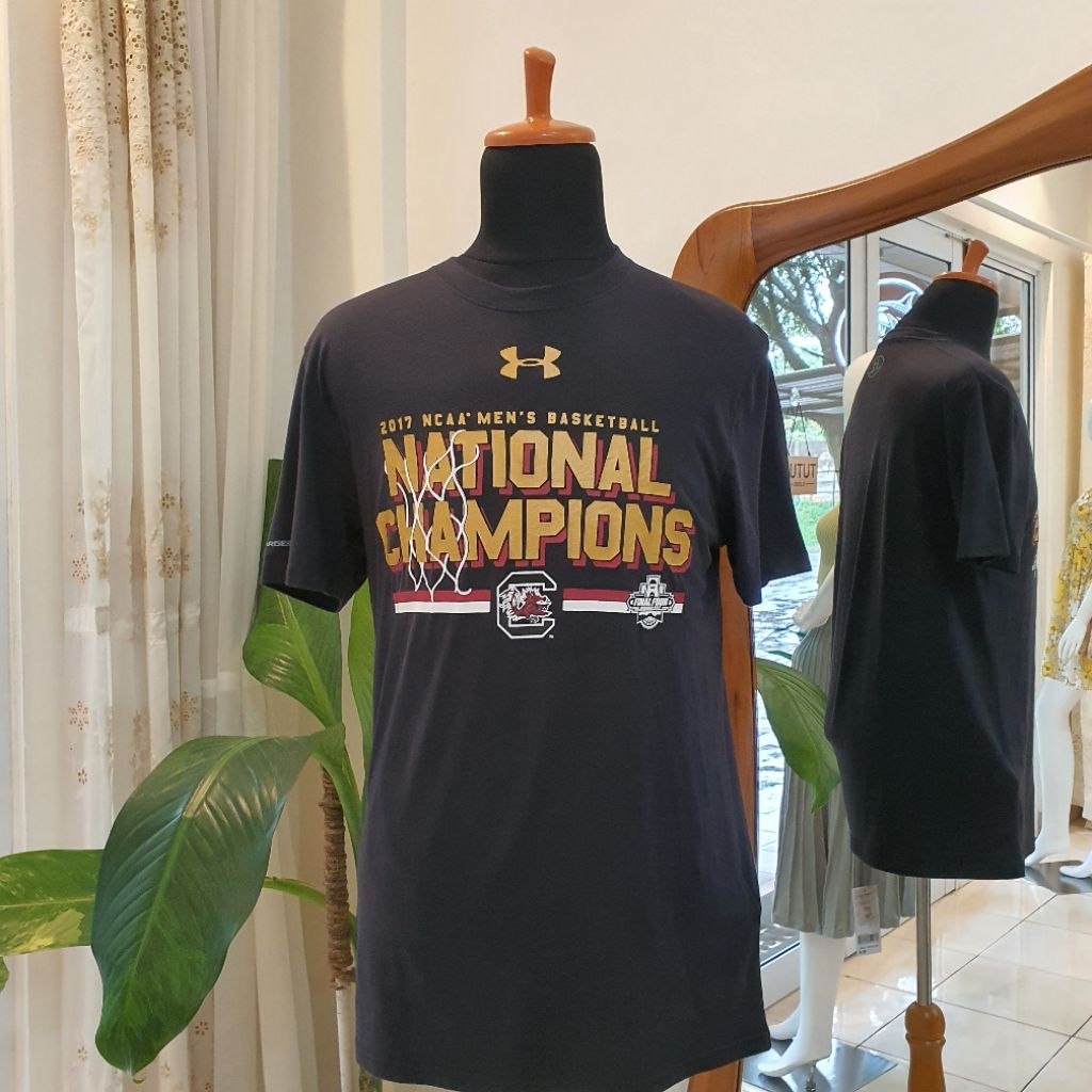 Kaos Oblong Pria Under Armour