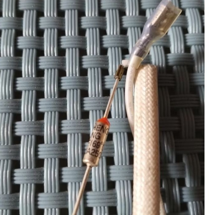 Termofius magic com 169° 10A 250V miyako Ori || fuse rice cooker 169 derajat 10ampere dan 250V || te