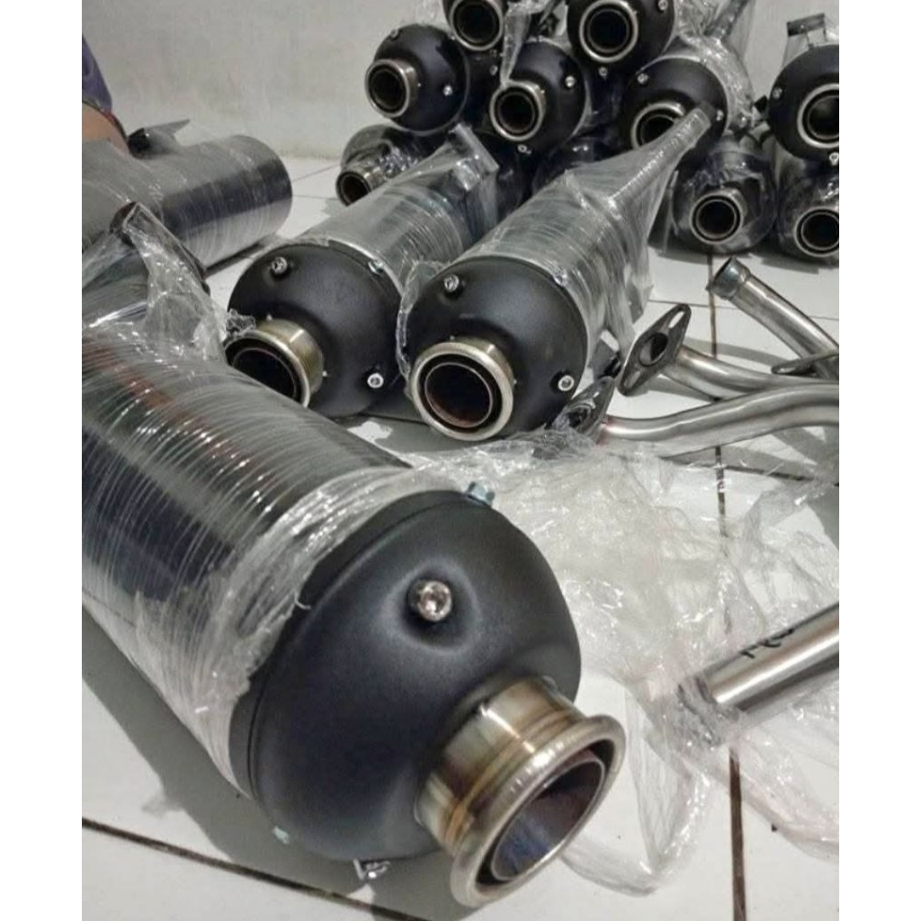 knalpot autometic road exhaust Honda Vario seris inlet 38 diameter Slender 4.5 inchi
