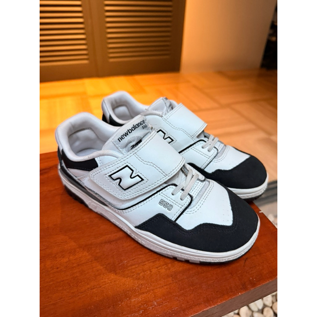preloved New Balance SNEAKER unisex size 35 newbalance 550