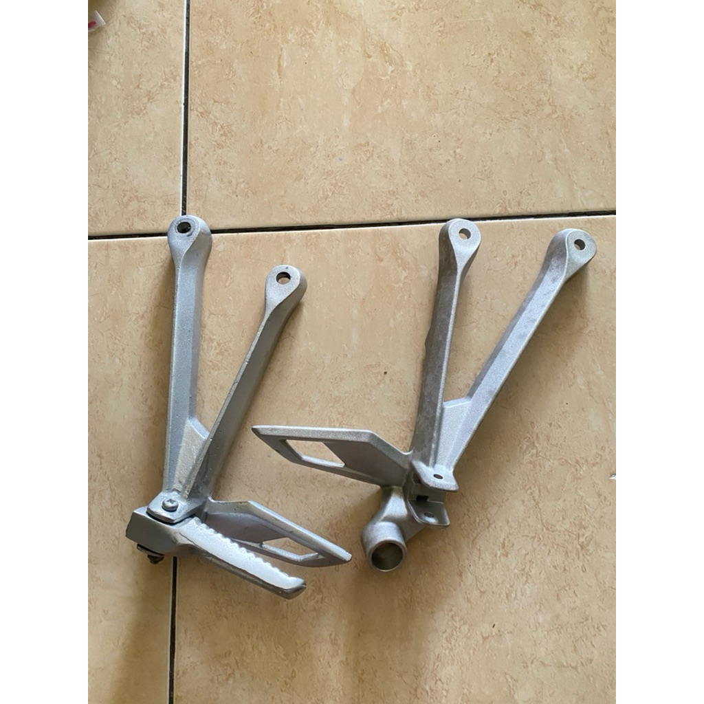 postep belakang cbr facelift