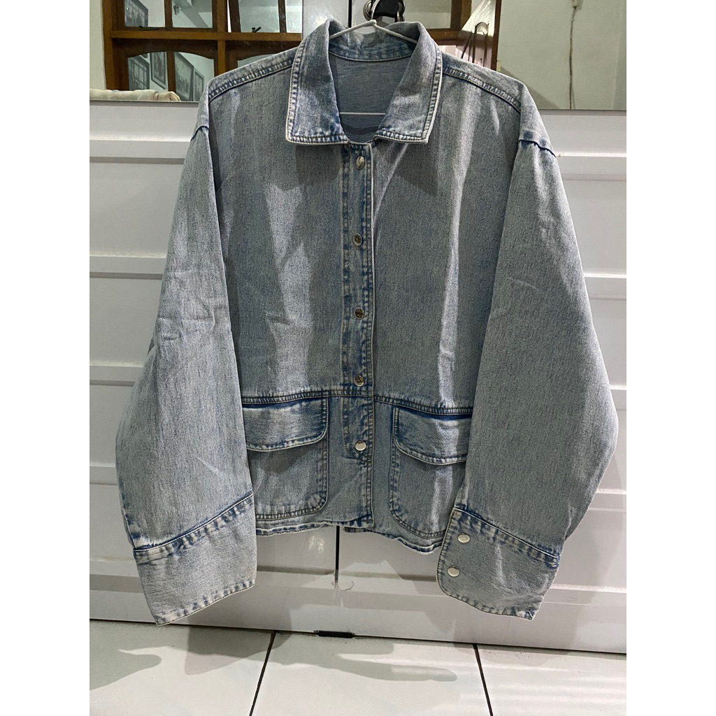 Jaket Jeans Wanita Premium Warna Biru Muda