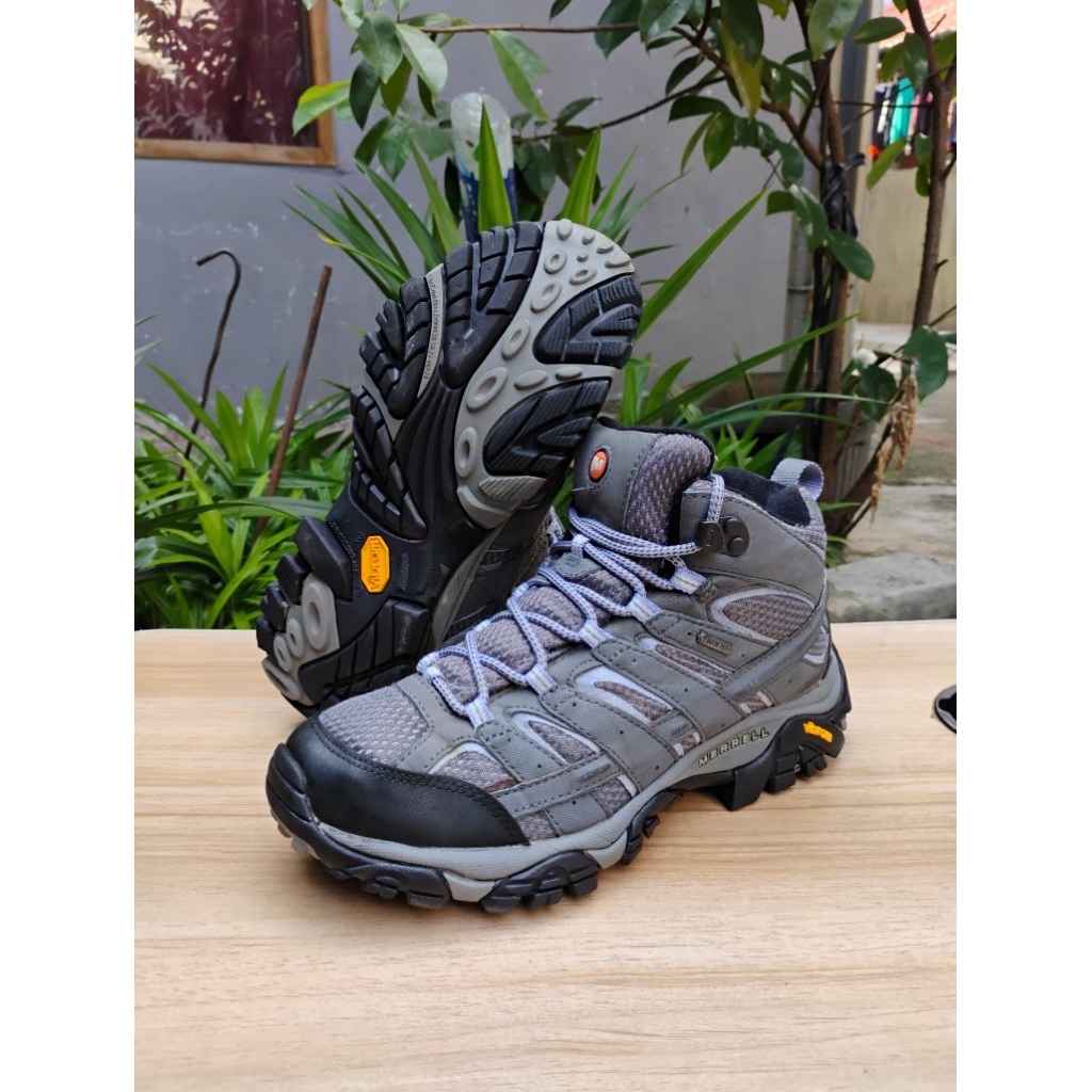 Merrell Moab 2 Goretex mid hiking shoes
